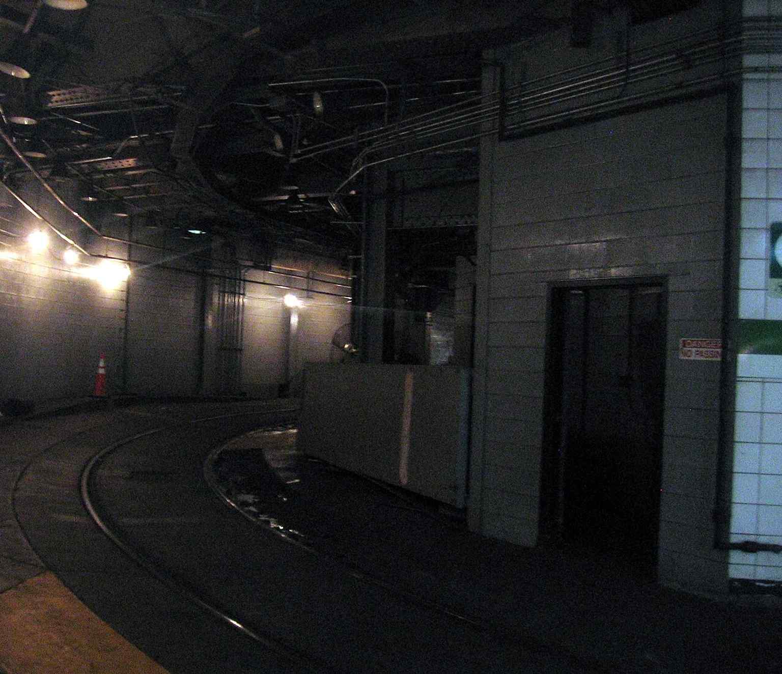 Looking across the Brattle Loop from the platform — the loop survived long after streetcar use ended and was later revived for temporary service and storage.