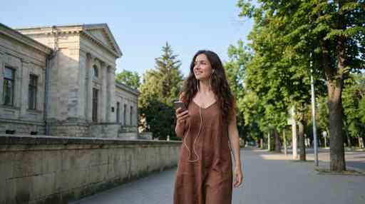 Chișinău Audio Tour: Echoes of Empires and Urban Legends