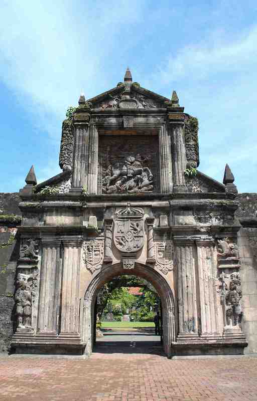 Manila Highlights Audio Tour: Colonial Heritage and Cultural Treasures