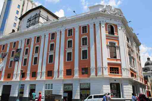 Cali Highlights Audio Tour: Colonial Heritage and Architectural Treasures