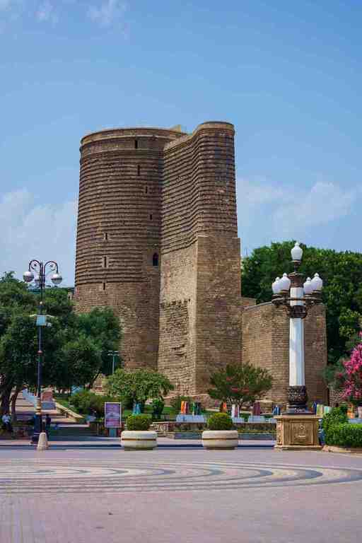 Baku Highlights Audio Tour: Architectural Treasures