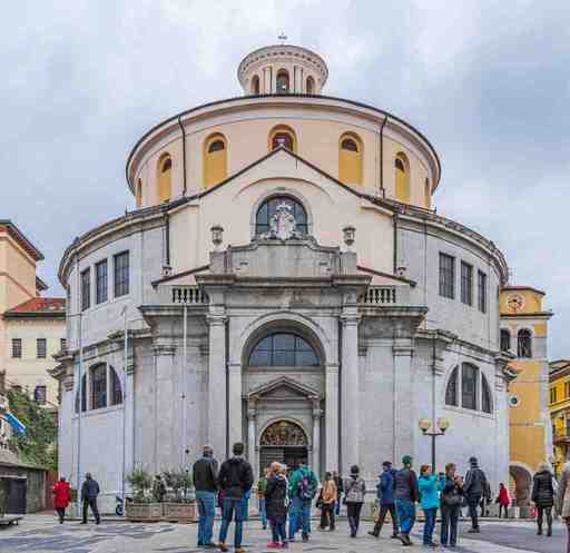 Rijeka Highlights Audio Tour: Architectural and Cultural Treasures