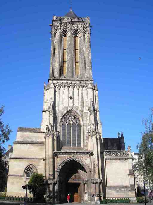 Caen Highlights Audio Tour: Historical Treasures
