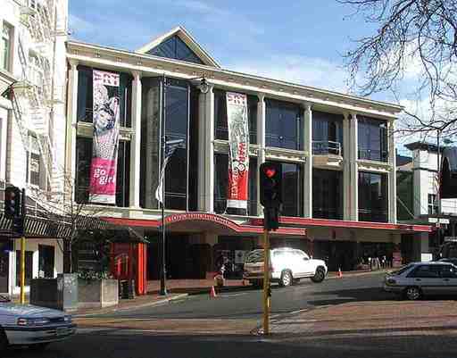 Dunedin Highlights Audio Tour: Victorian Heritage and Civic Landmarks