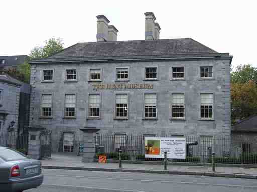 Limerick Highlights Audio Tour: Historic Landmarks and Cultural Treasures