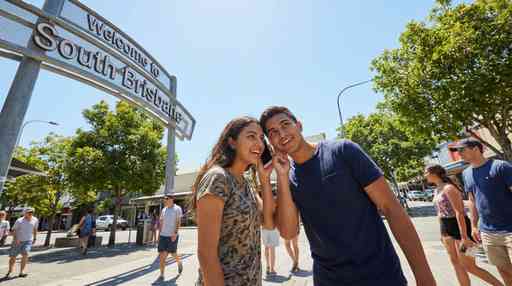 Brisbane Highlights Audio Tour: Historic Architectural Wonders