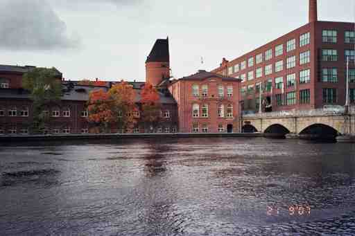 Tampere Audio Tour: An Audio Journey Through History and Art