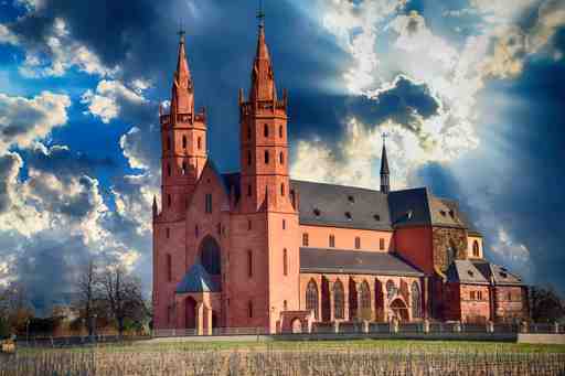 Worms Audio Tour: Mysteries and Marvels of Neuhausen’s Hidden Gems