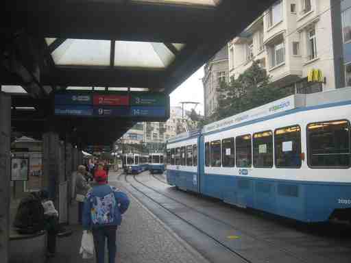 Zürich Audio Tour: Stories of Revolution, Culture & Urban Legends