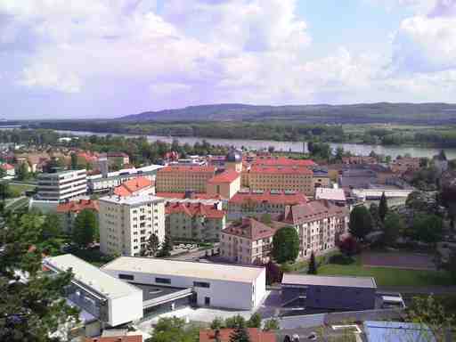 Krems Audio Tour: Monasteries, Masterpieces, and Danube Legends