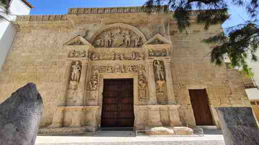 Córdoba Audio Tour: Hidden Gems and Historic Echoes of Centro District