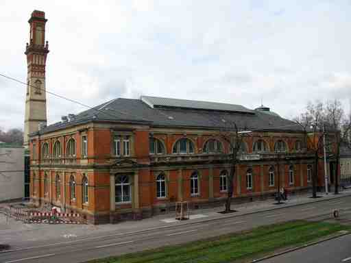 Karlsruhe Audio Tour: Gardens, Justice, and Contemporary Wonders