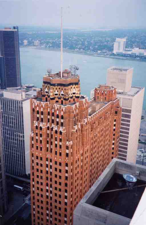 Detroit Audio Tour: From Tunnels to Triumphs Tour