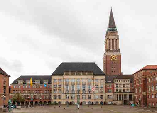 Kiel Audio Tour: Tracks, Towers & Tales of the City’s Heart