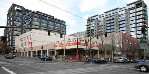 Portland Audio Tour: A Journey from Books to Breweries