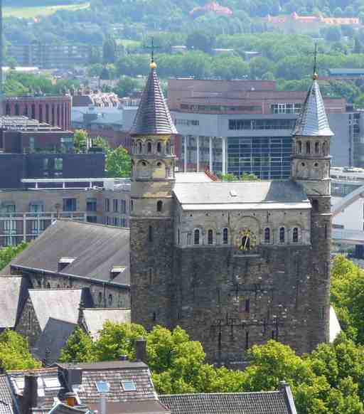 Maastricht Audio Tour: Sacred Stones and Stories of Maastricht-Centrum