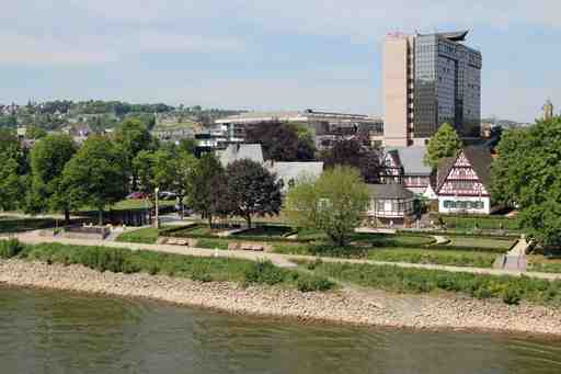 Koblenz Audio Tour: Wine, Forts, and Hidden Stories of Mitte