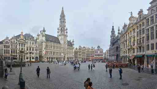 Brussels Audio Tour: Royal Footsteps and Hidden Legends